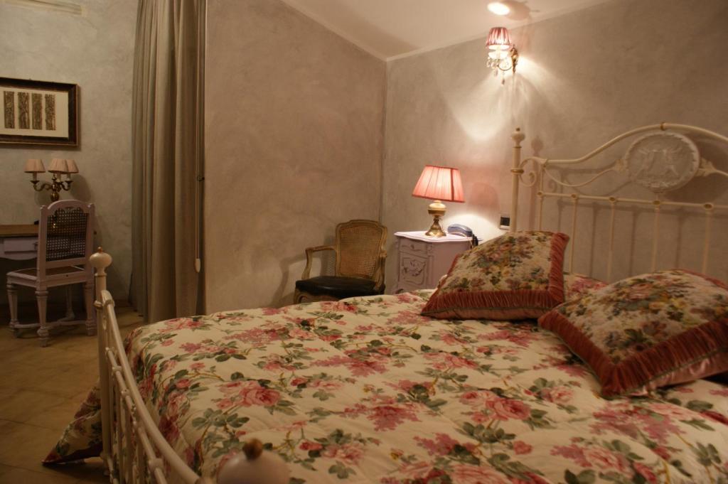 Hotel La Petite Maison Виареджо Номер фото