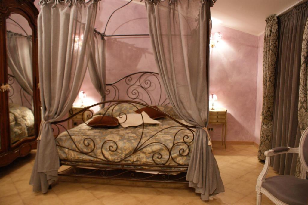 Hotel La Petite Maison Виареджо Номер фото