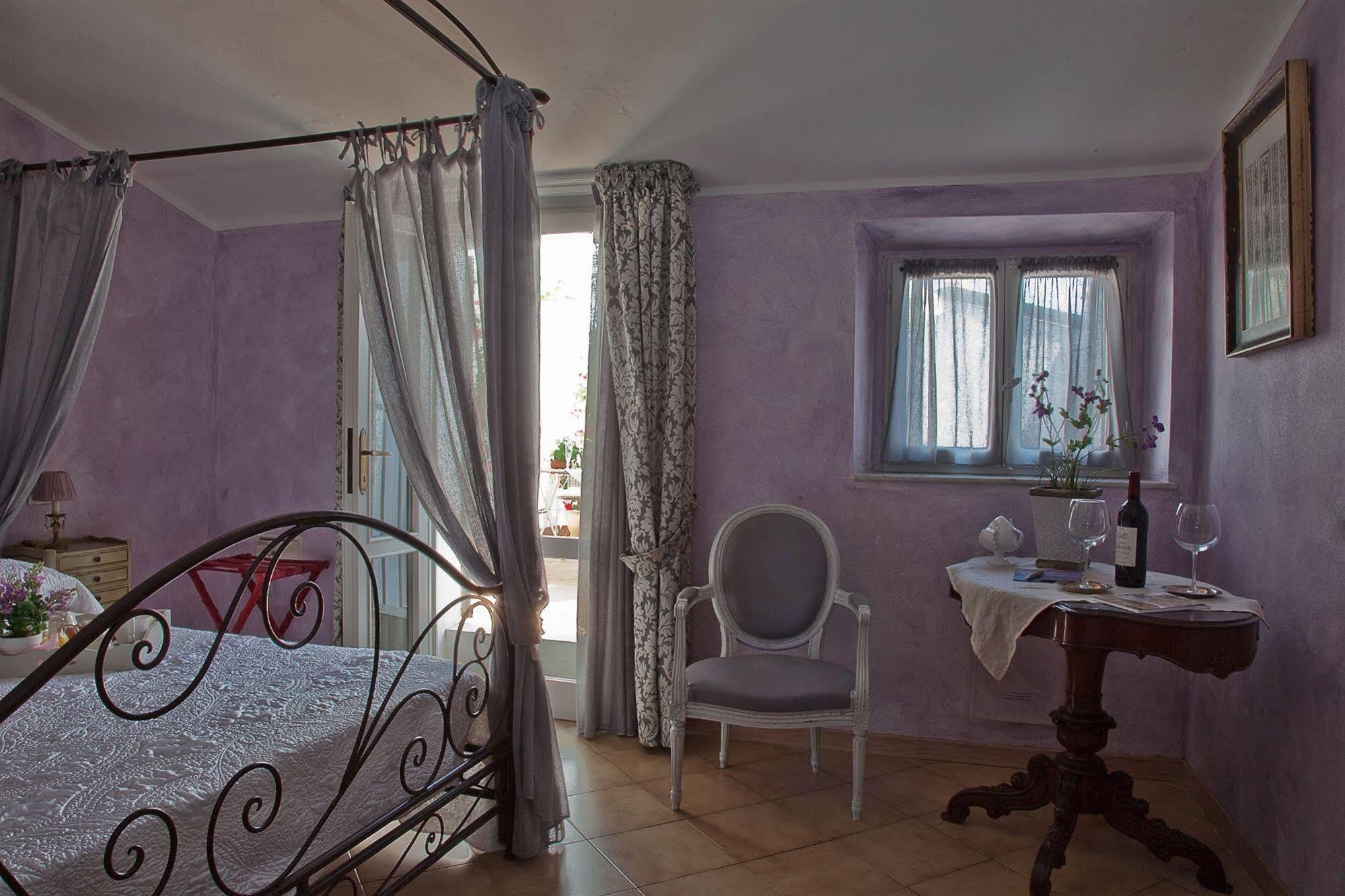 Hotel La Petite Maison Виареджо Экстерьер фото